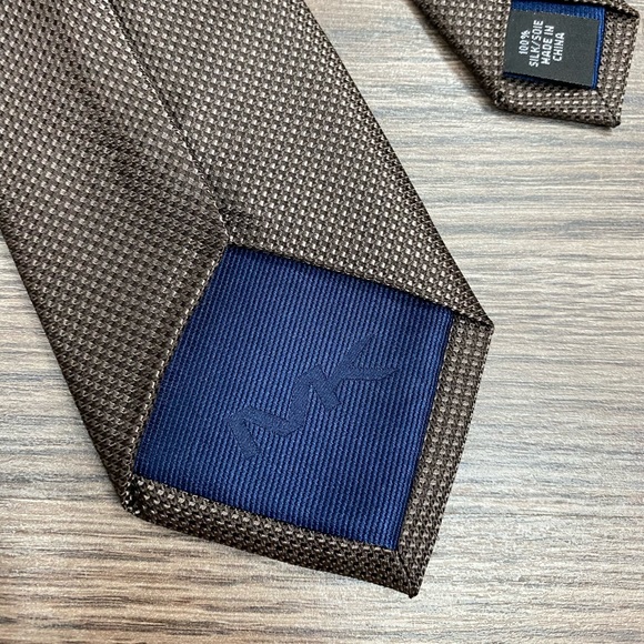 Michael Kors Brown & Tan Check Silk Tie - Picture 4 of 5